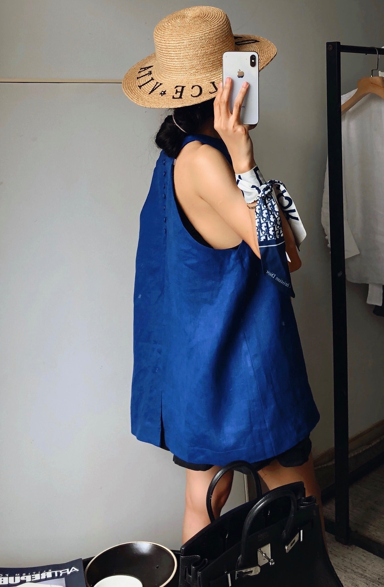 NAVY BIB